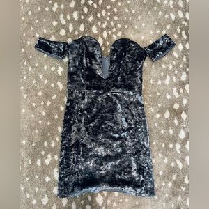 Hours brand beautiful silver dress!